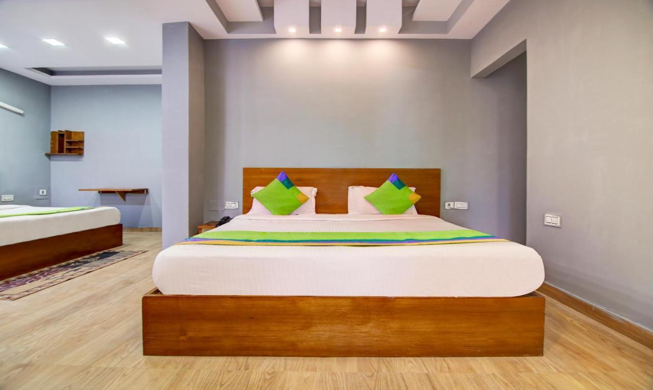 Treebo Trend Aashiyana Paradise Badshahpur Exterior foto